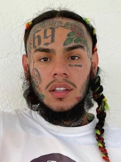 Фотография - 6IX9INE